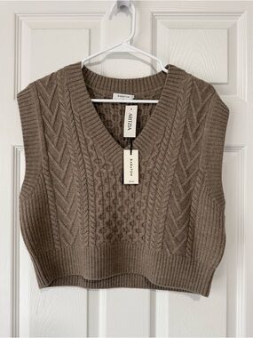 Aritzia Taupe Cable Knit V-Neck Sweater Vest